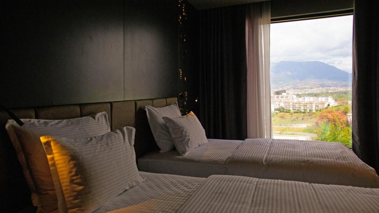 Arka Art Hotel Kashar Экстерьер фото A room at the hotel
