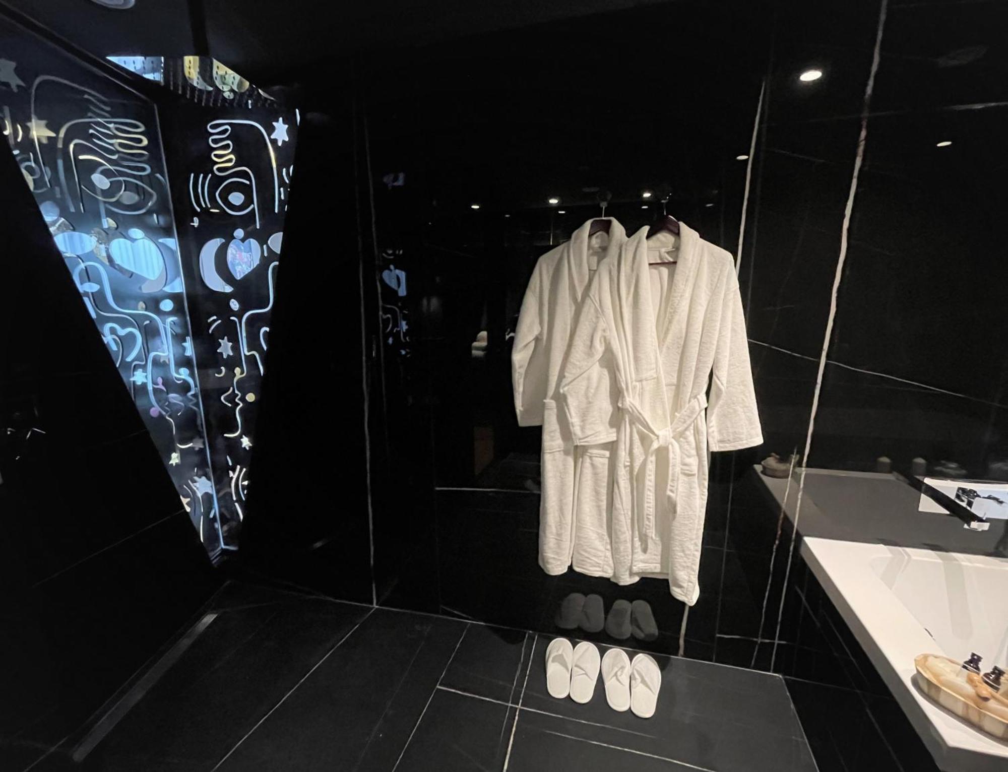 Arka Art Hotel Kashar Экстерьер фото Bathroom