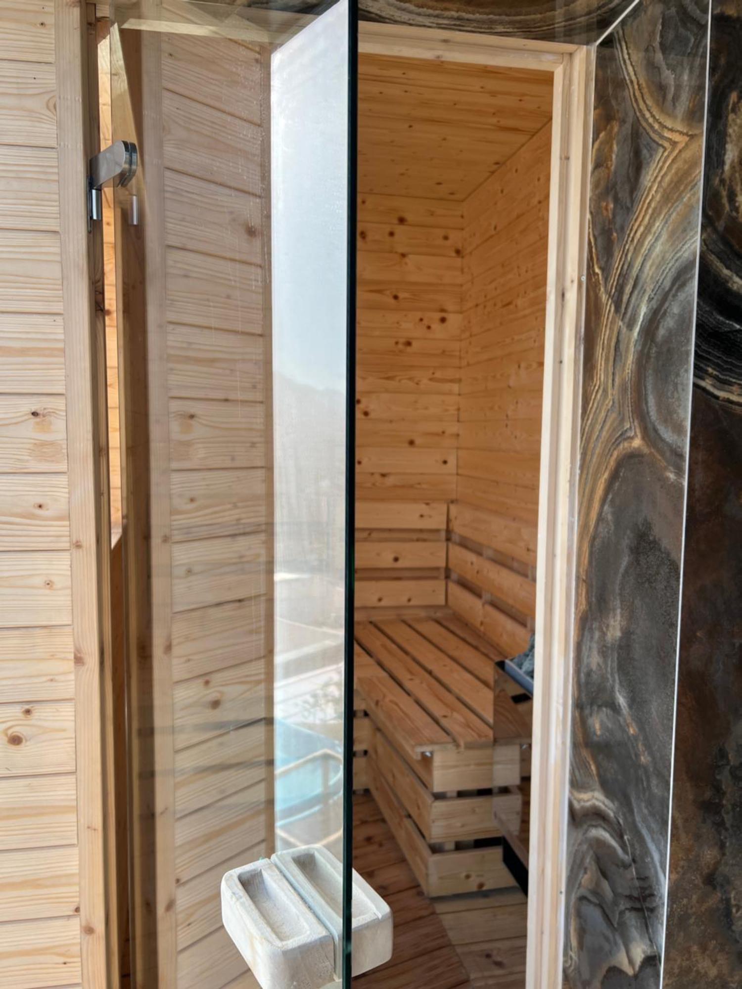 Arka Art Hotel Kashar Экстерьер фото A modern Finnish sauna