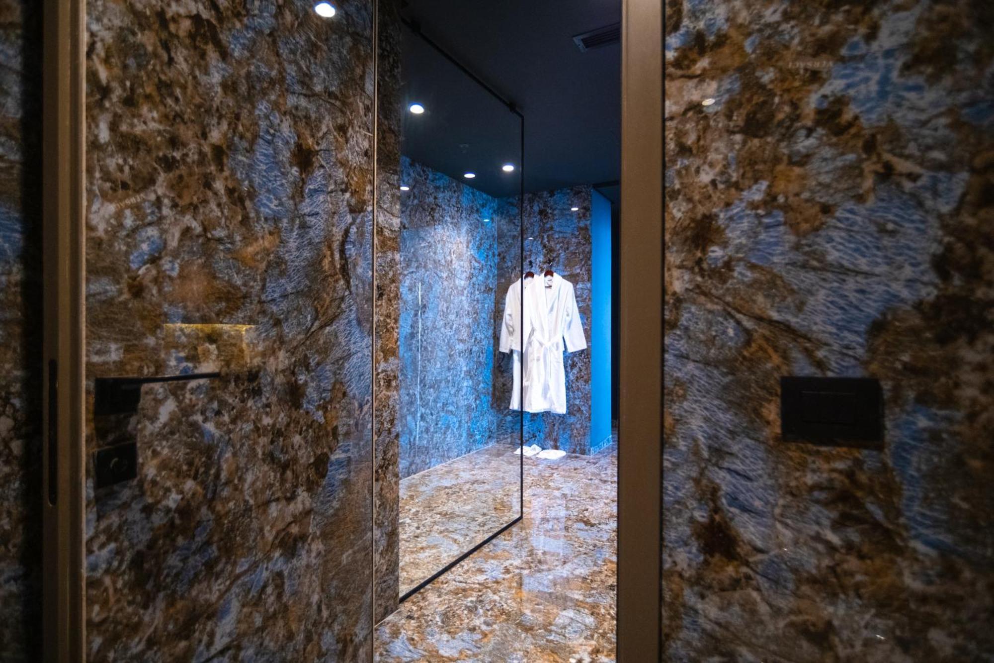 Arka Art Hotel Kashar Экстерьер фото Bathroom