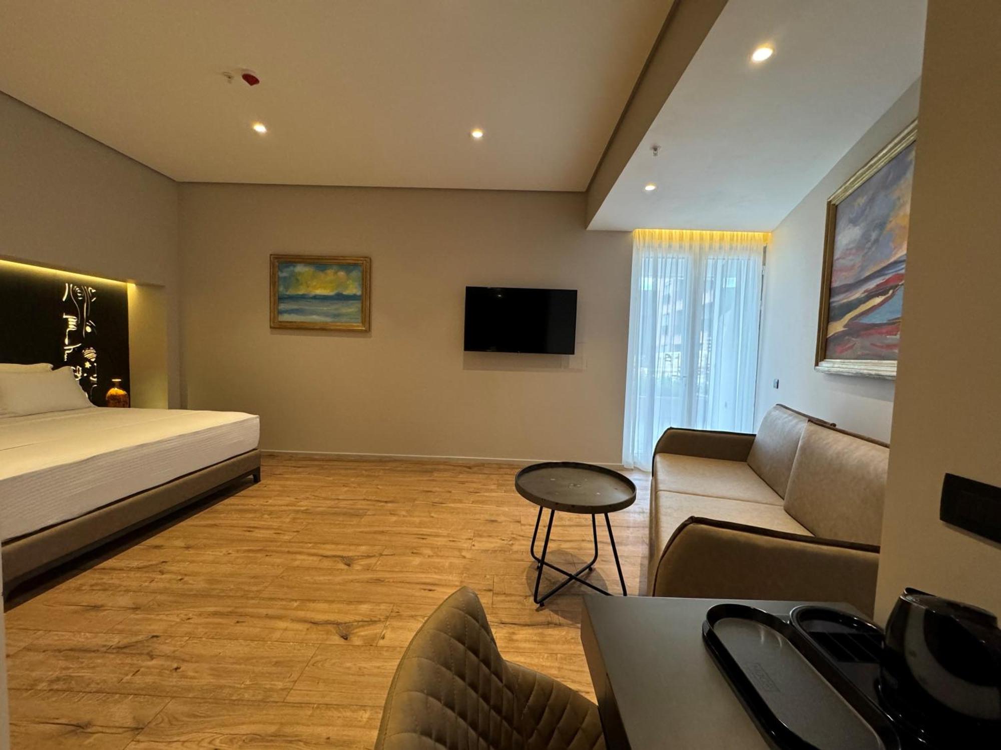 Arka Art Hotel Kashar Экстерьер фото A room at the hotel